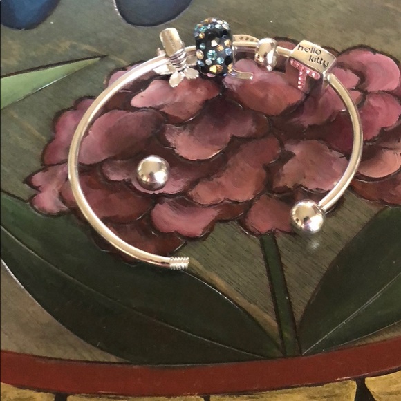 🛑Sold onMercari 🛑 Sterling Silver Cuff Bracelet - Picture 4 of 5